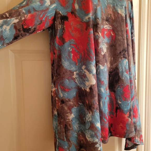 Tunic - Picture 2 of 2